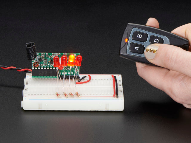 Simple RF M4 Receiver - 315MHz Momentary Type