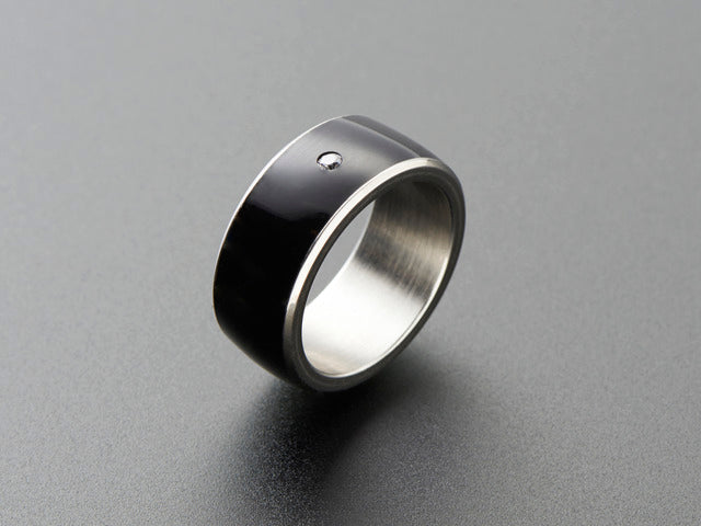 Black resin and metal ring