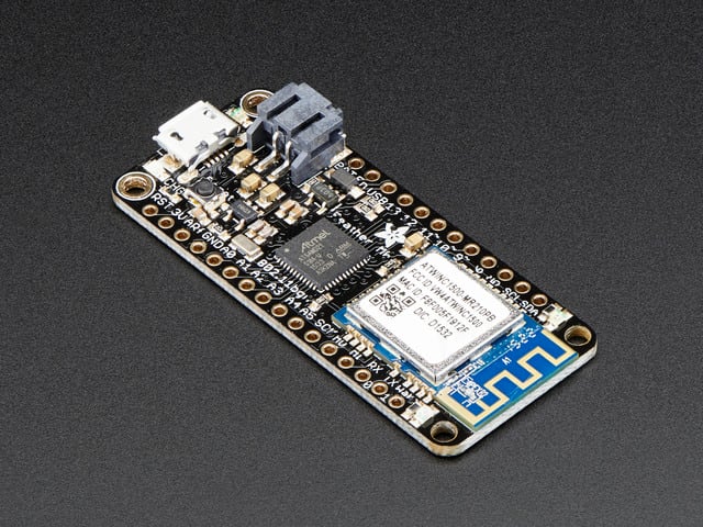 Angled shot of rectangular microcontroller.