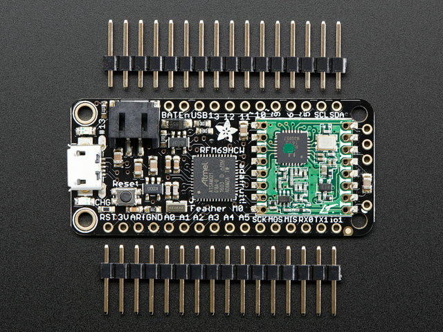 Adafruit Feather M0 RFM69HCW Packet Radio - 868 or 915 MHz