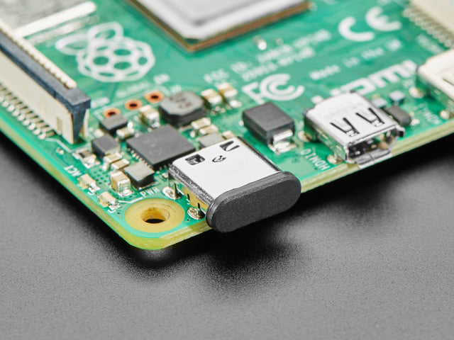 Close up of silicone USB C insert in Raspberry Pi 4